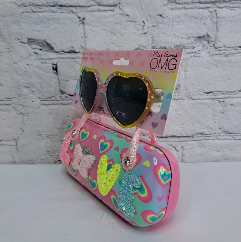 MISS GWEN'S 'OMG' HEART SUNGLASSES & GLITTER HARD CARRING CASE 'LOVE'